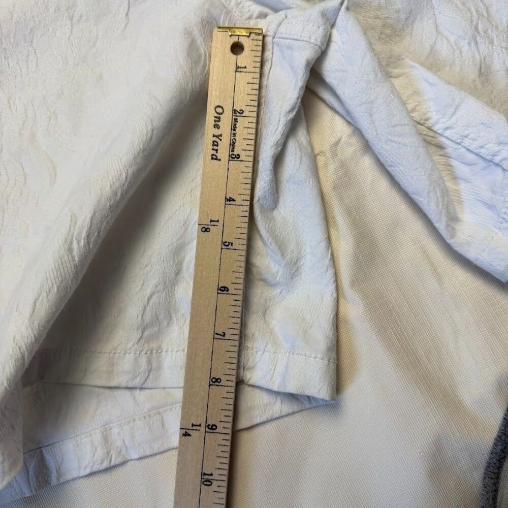 Simply Vera Vera Wang Womens White Textured Mid-Rise Bermuda Shorts, 16 - Picture 8 of 10